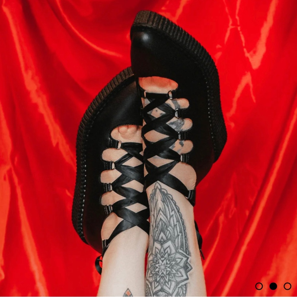 Black TUKskin™ 5-Loop Ribbon Mary Jane